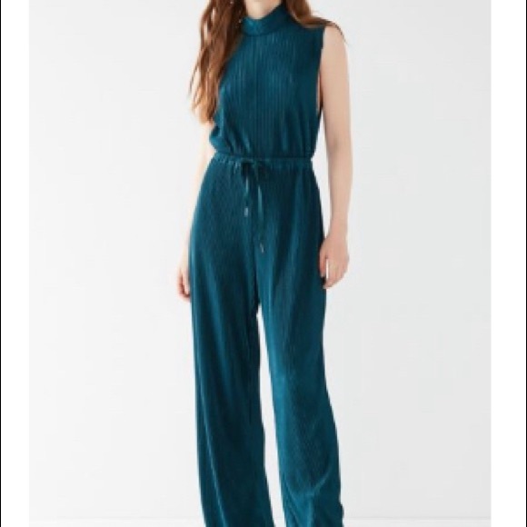 Urban Outfitters Pants - Urban Outfitters Pleated jumpsuit